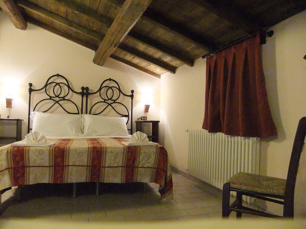 Residenza La Torre Aparthotel Santo Stefano Di Sessanio Exterior photo