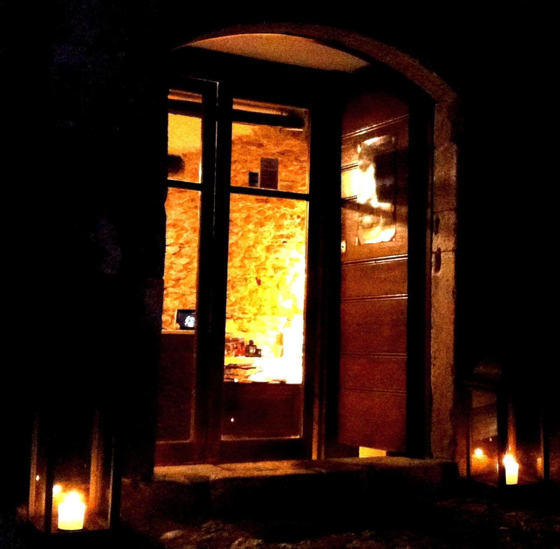 Residenza La Torre Aparthotel Santo Stefano Di Sessanio Exterior photo