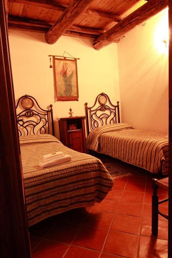 Residenza La Torre Aparthotel Santo Stefano Di Sessanio Exterior photo